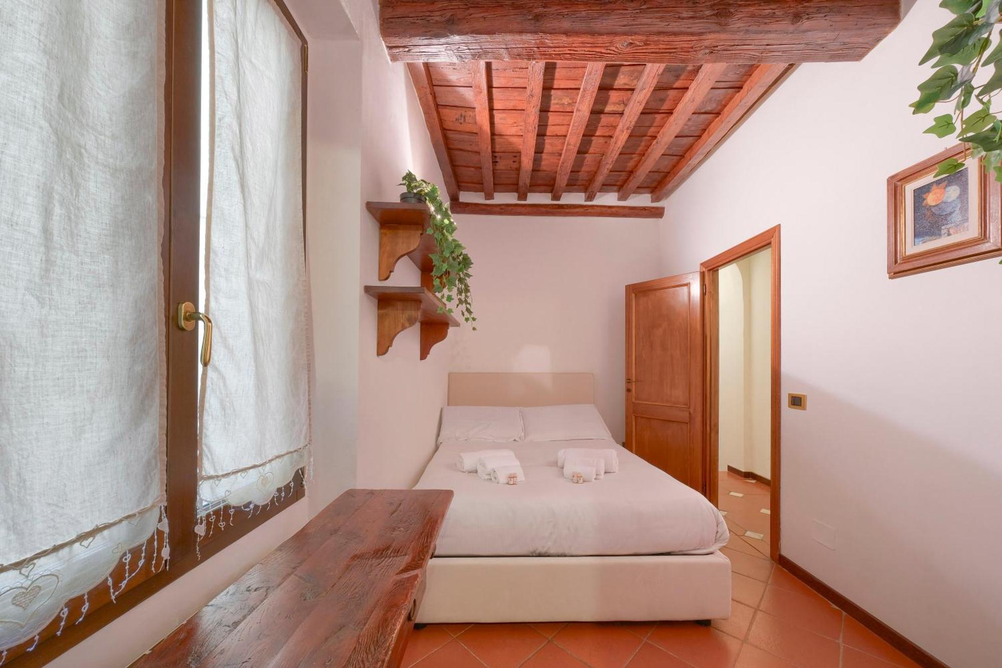 Rustic Medieval House-Dimora Medievale Fiorentina ฟลอเรนซ์ ภายนอก รูปภาพ