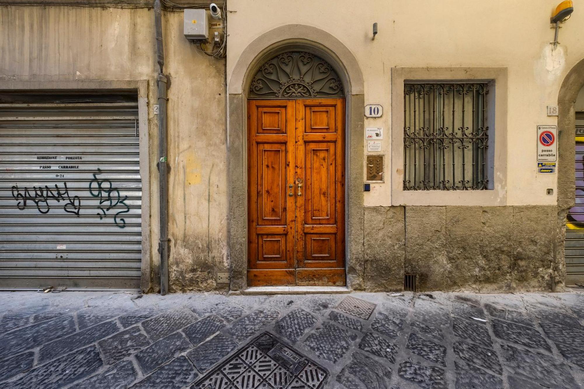 Rustic Medieval House-Dimora Medievale Fiorentina ฟลอเรนซ์ ภายนอก รูปภาพ